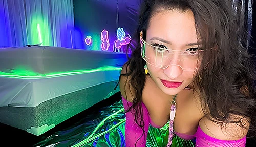 Flexi bbw milf squirting by fist fucking: Ansehen auf EroticOnly.DE